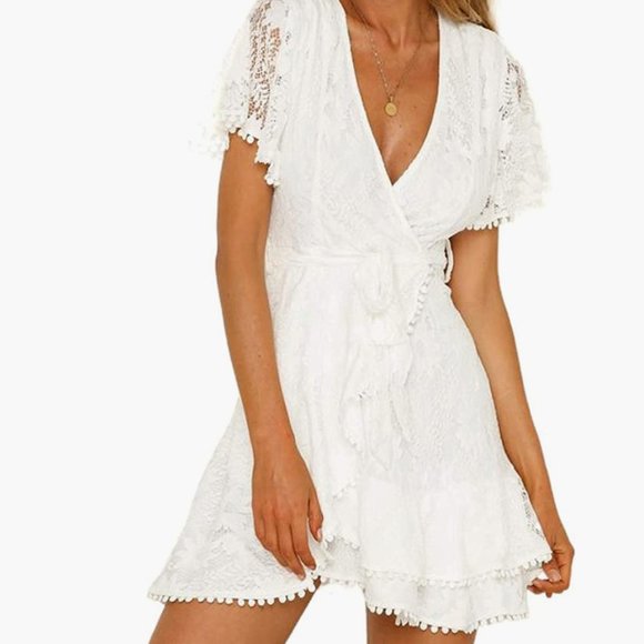 Dresses & Skirts - Women's Lace Mini Dress with Belt